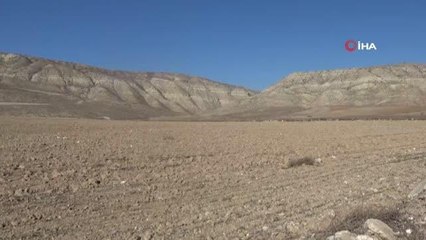 Kar düşmeyen Çankırı'da çiftçilere kuraklık uyarısı: 'Mutlaka kuraklık sigortası yaptırın"