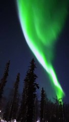 Giant Overhead Northern Lights