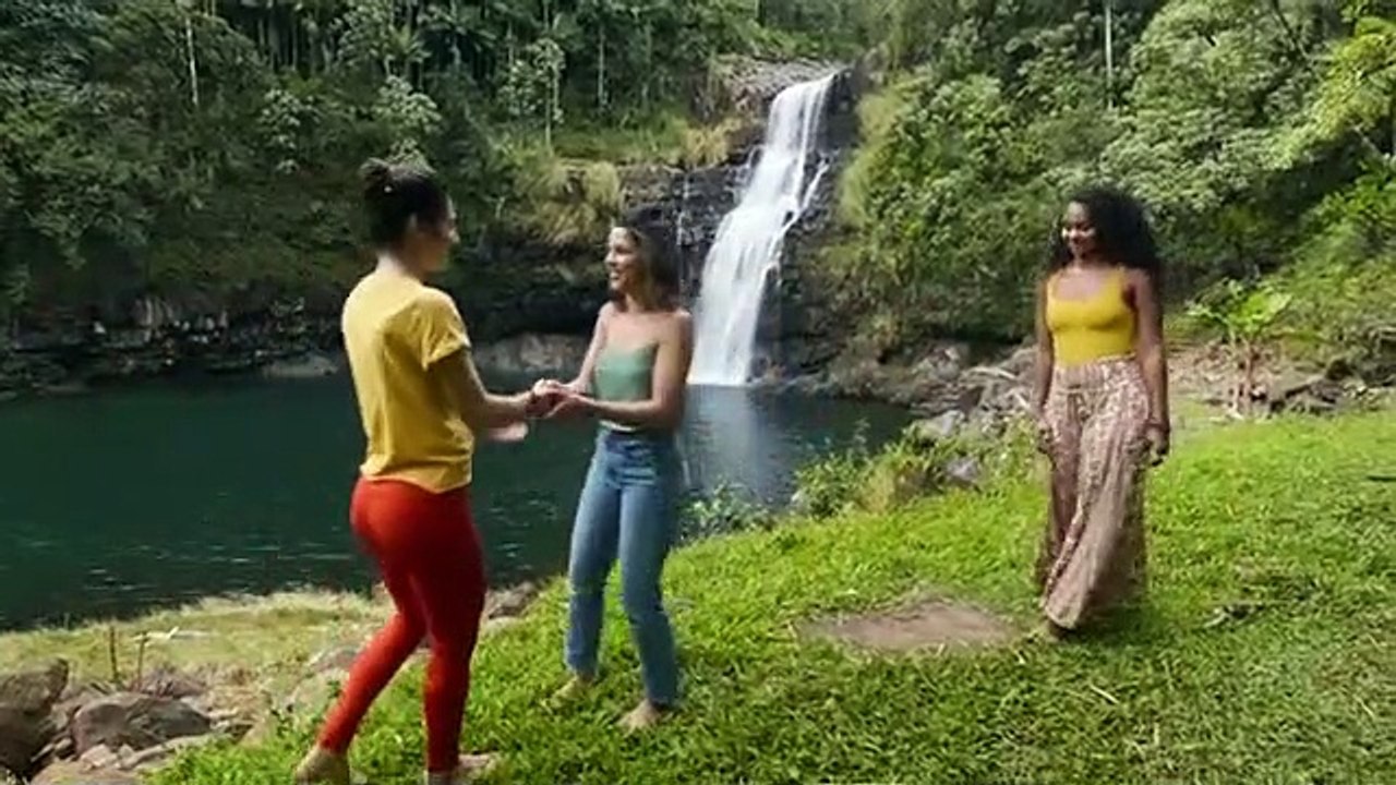 The World's Most Amazing Vacation Rentals - Se1 - Ep08 HD Watch