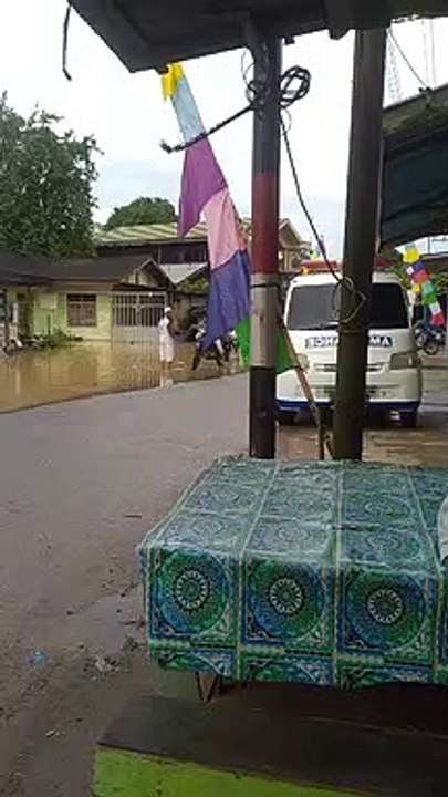 Sungai Riam Kiwa Meluap, Warga di Hilir Diminta Waspada