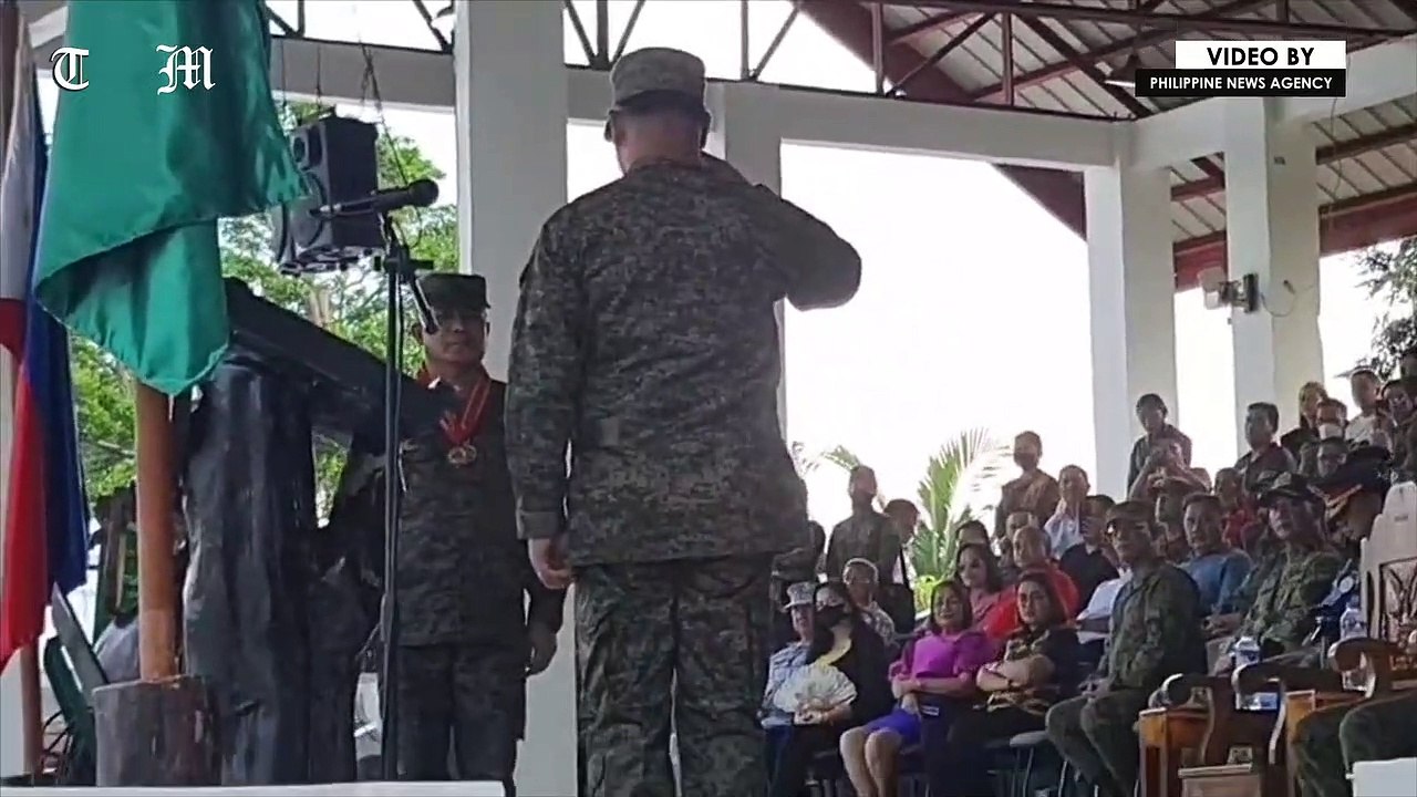 Change of command