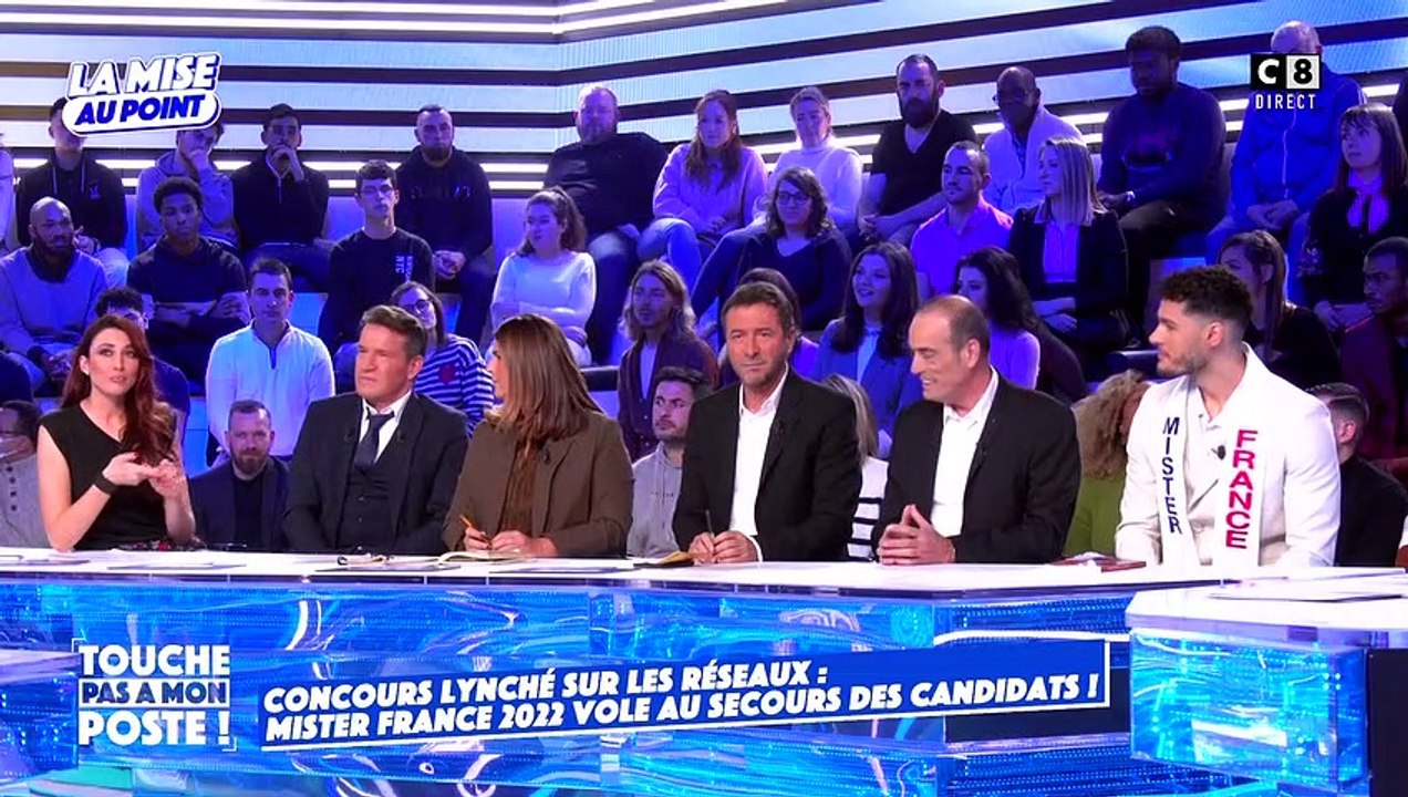 Delphine Wespiser dévoile les cadeaux reçus lors de son élection.