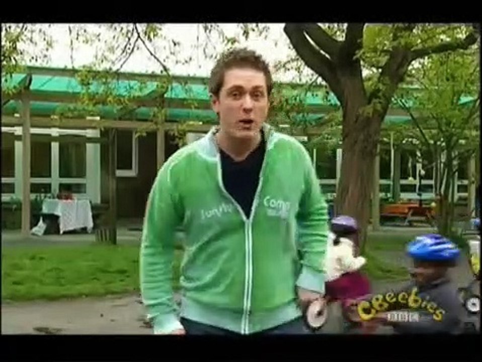 Boogie Beebies - Taniec Kola