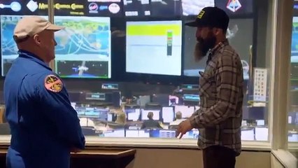 Aaron Needs a Job - Se1 - Ep04 - Learning to Fly HD Watch