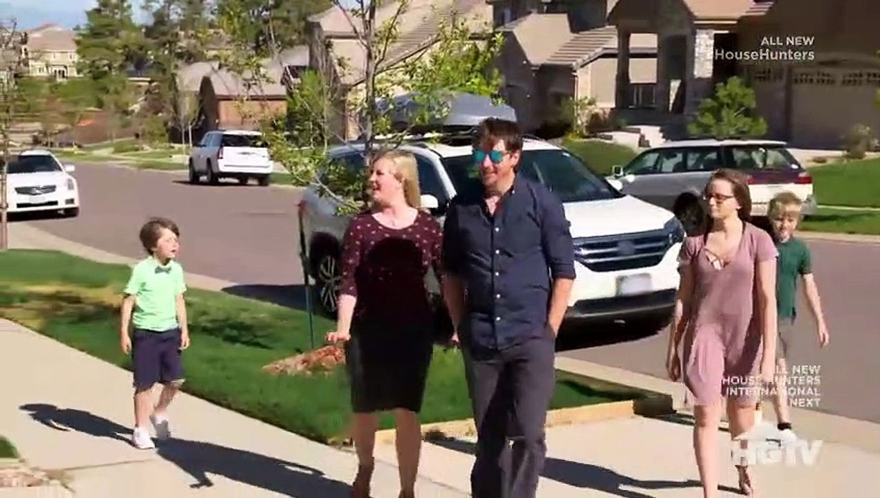 House Hunters Family - Se1 - Ep01 - Bungalow to the Burbs HD Watch
