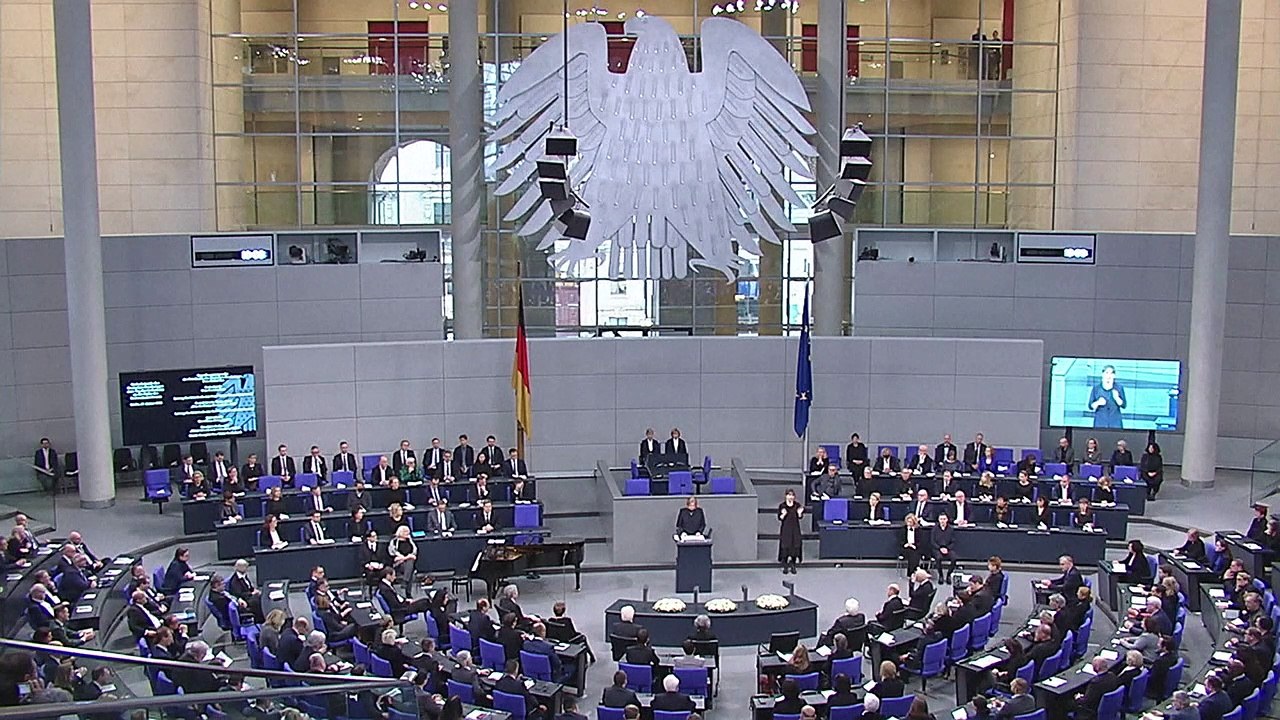 Bundestag gedenkt erstmals besonders der queeren Opfer des Nationalsozialismus