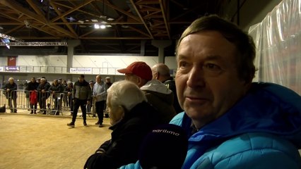 Les spectateurs heureux de croiser Jean-Michel Puccinelli et Michel Hatchadourian