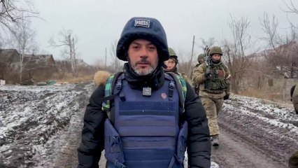 مشاهد حصرية للعربية من قلب النار بصحبة الفرقة الروسية بأطراف مدينة مارينكا