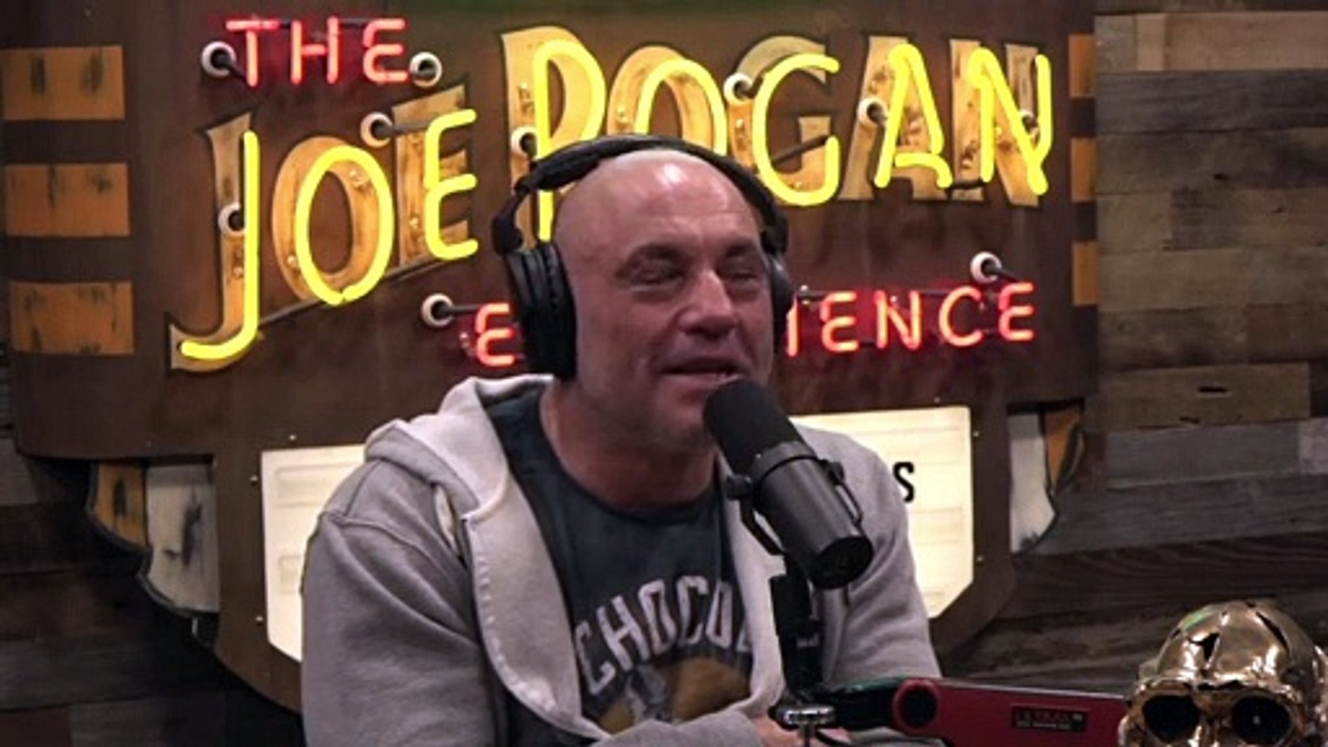 ⁣Joe Rogan- Louis CK's Secret to Creating HIT Specials Consistently