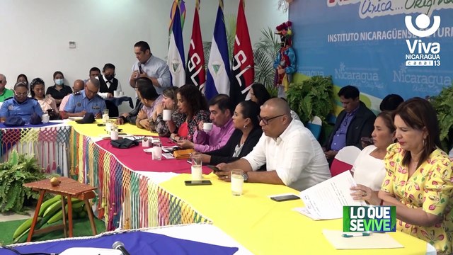 Emprendedores turísticos sostienen encuentro para promover la creatividad