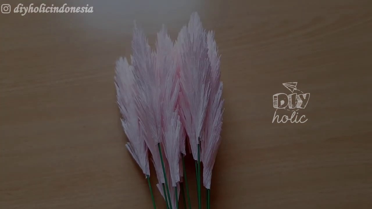 BUNNY TAIL PAPER FLOWERS: CREATIVE HOME DECORATION IDEAS | DIY LAGURUS CREPE PAPER