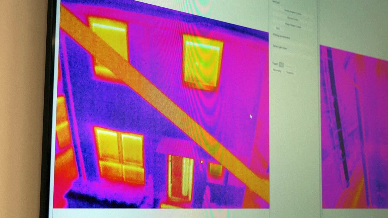 New mega-lab makes own weather to test homes of the future