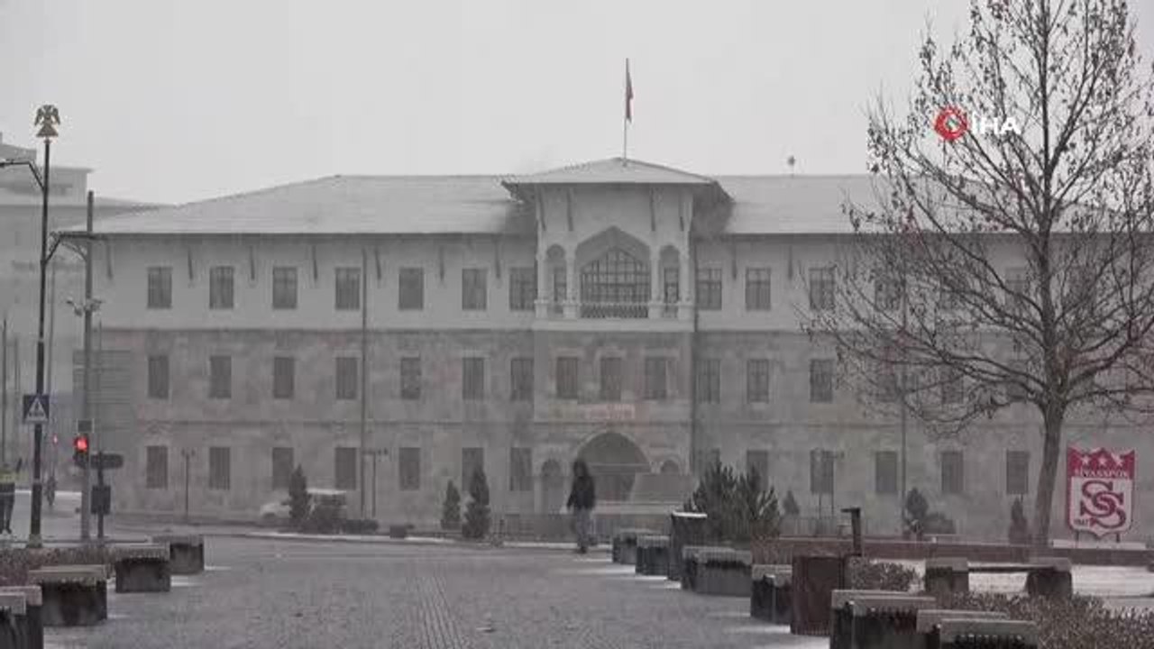 Sivas hasret kaldığı kara kavuştu