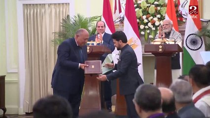 كان بيقولوا لما تحب تتفرج على أكبر متحف للفقر في العالم روح للهند ... عبد المحسن سلامة رئيس مجلس إدارة الأهرام يحكي تجربة الهند في النمو الاقتصادي