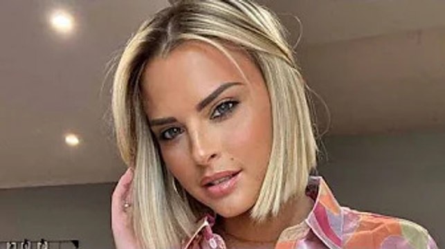 Cyril Hanouna et Kelly Vedovelli en balade dans une Lamborghini Urus, révélation du prix de son bo