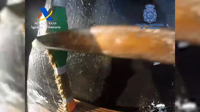 Intervienen cerca de Canarias un carguero que portaba 4.500 kilos de cocaína