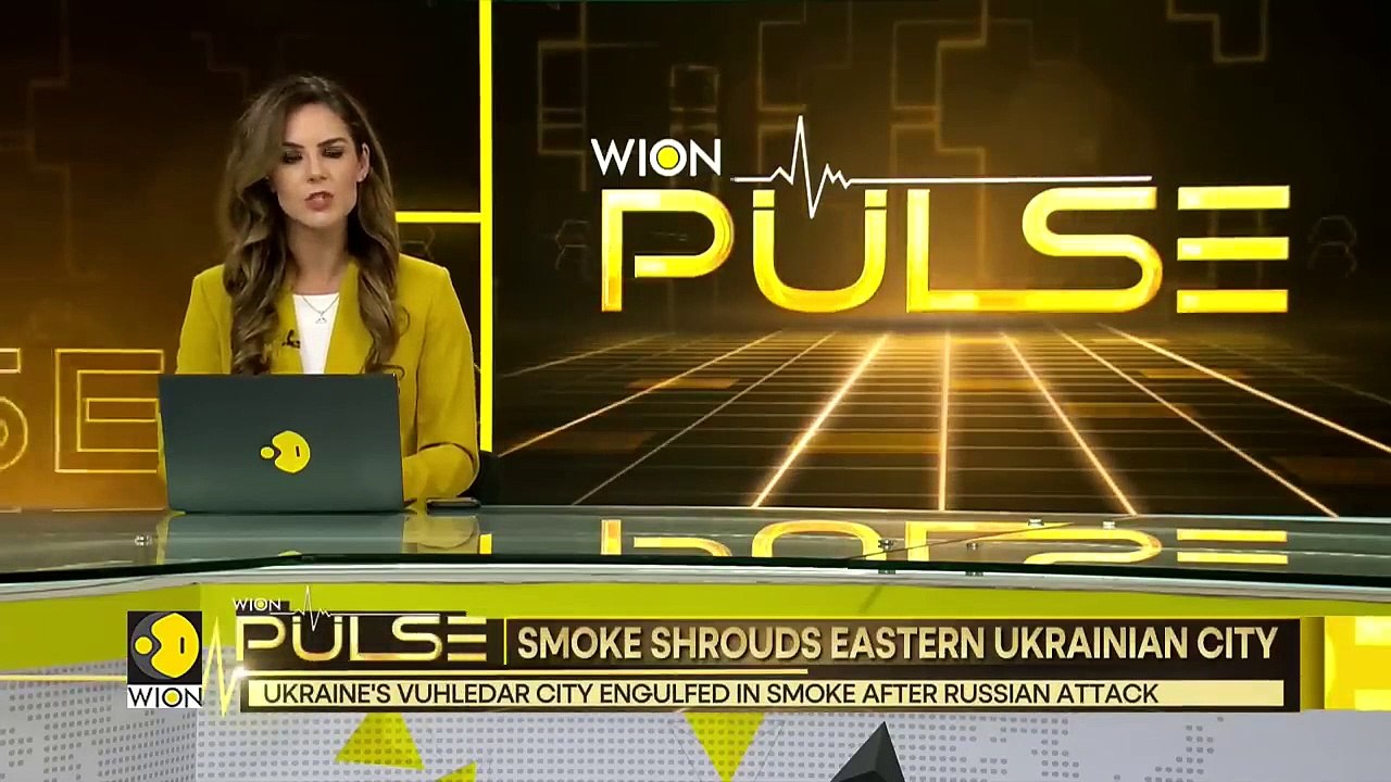 Ukraine's Vuhledar city engulfed in smoke after Russian attack _ WION Pulse _ Latest English News