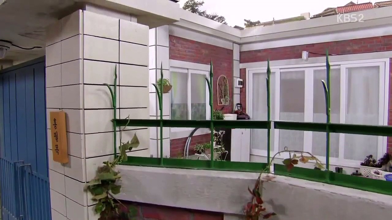 Mysterious Personal Shopper - Ep11 HD Watch