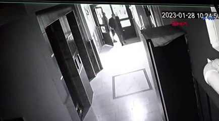 86 yaşındaki emekli uzman jandarma eşini ve oğlunu öldürdü