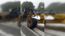 Büyükşehir ekiplerinin karla mücadele çalışmaları sürüyor