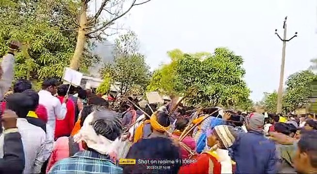 जाति प्रमाण पत्र नहीं बनने से पंडो जनजाति में आक्रोश, उग्र आंदोलन की दी चेतावनी