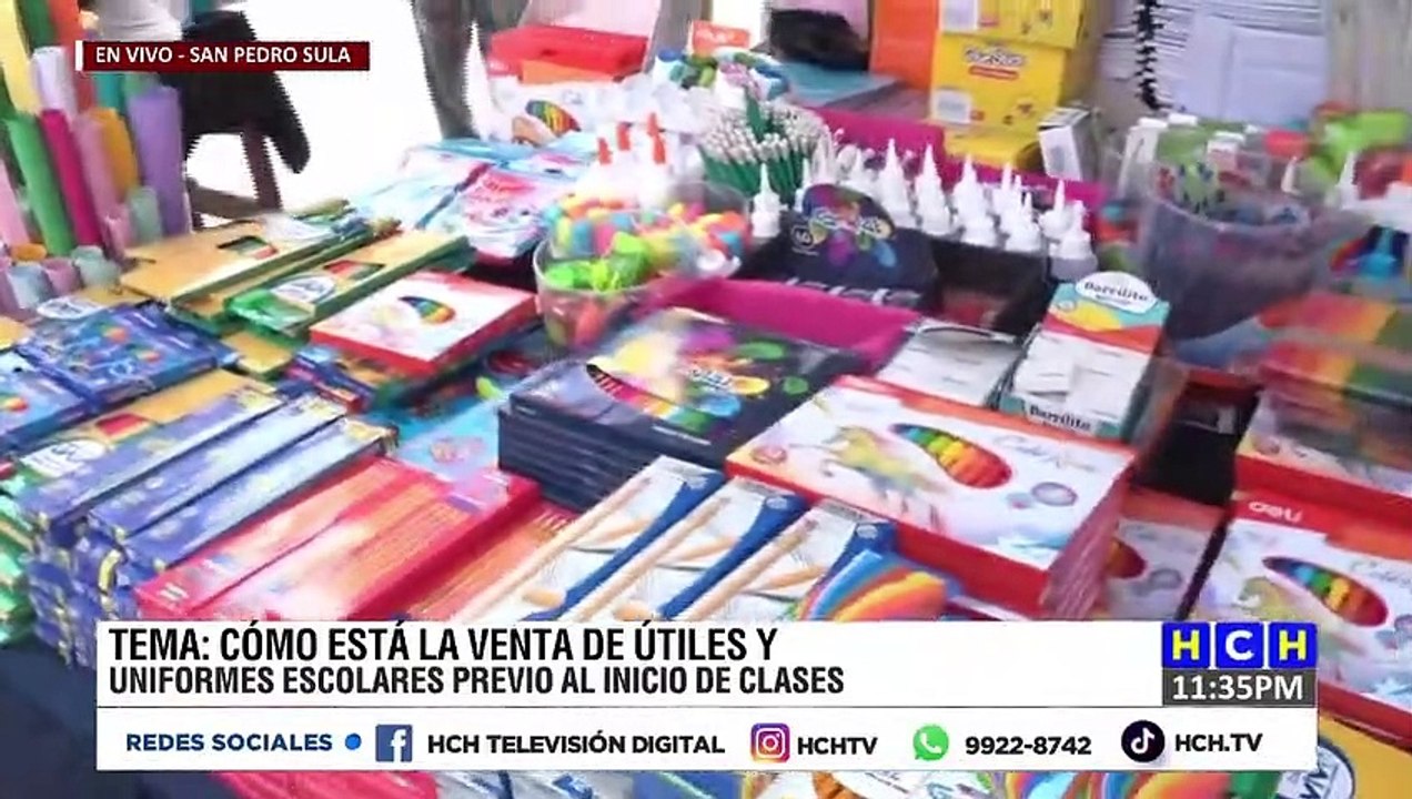 ¡A la espera de buenas ventas! Abarrotada de uniformes y útiles escolares la Tercera Avenida de SPS