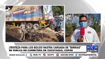 ¡Atravesada en la CA-4, queda rastra tras aparatoso volcamiento en Cucuyagua, Copán!