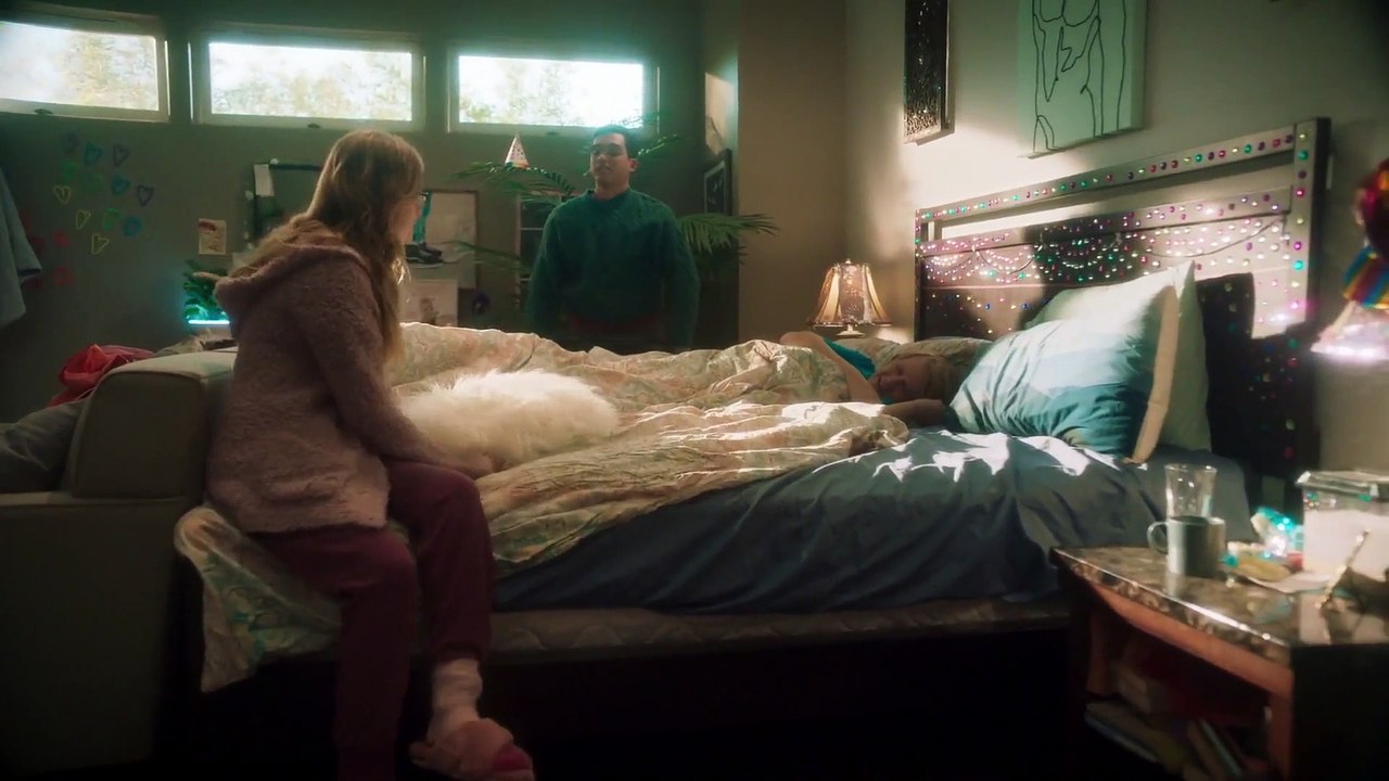 Everything's Gonna Be Okay - Se2 - Ep03 - Emperor Scorpion HD Watch