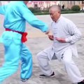 Funny invincible martial art kung fu training  drole video de  kung fu entrainement