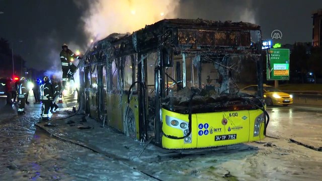 TEM Otoyolu’nda seyir halindeki İETT otobüsü yandı