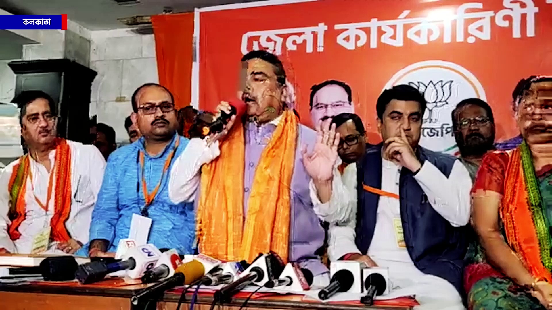 'হালি নেতা' বলে অভিষেককে চাঁচাছোলা আক্রমণ বিরোধী দলনেতা শুভেন্দু অধিকারীর