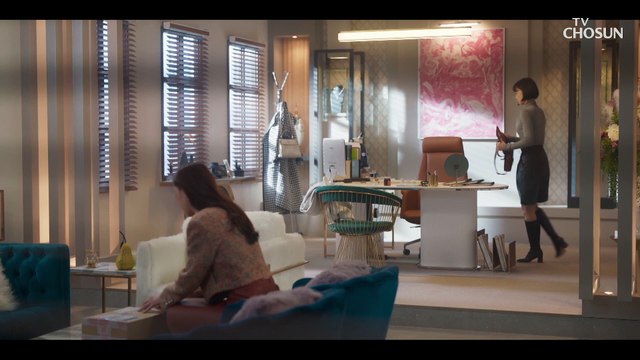서지혜 가방에서 발견한 ‘사진’을 보고 기분이 상한 홍수현 TV CHOSUN 20230129 방송