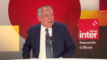 L'âge de départ à la retraite à 64 ans "plus négociable" pour E. Borne : "C'est le cœur de la réforme", justifie François Bayrou