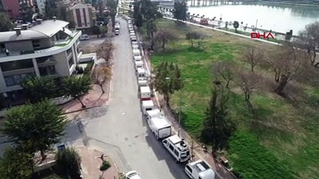 Sokak karavan parkına döndü; mahalleli isyan etti!