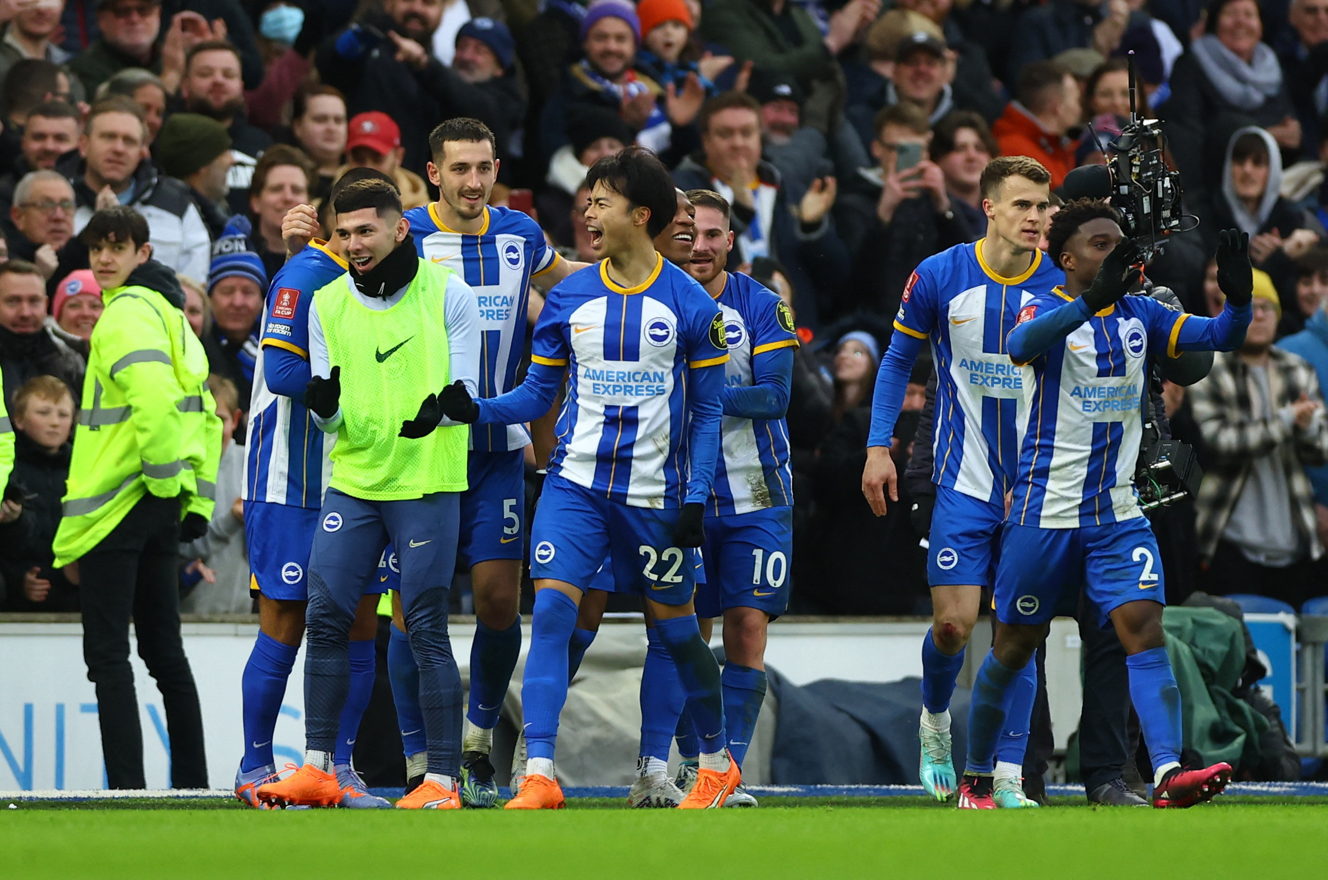 FA Cup : Liverpool éliminé par Brighton grâce au chef-d'œuvre de Mitoma !