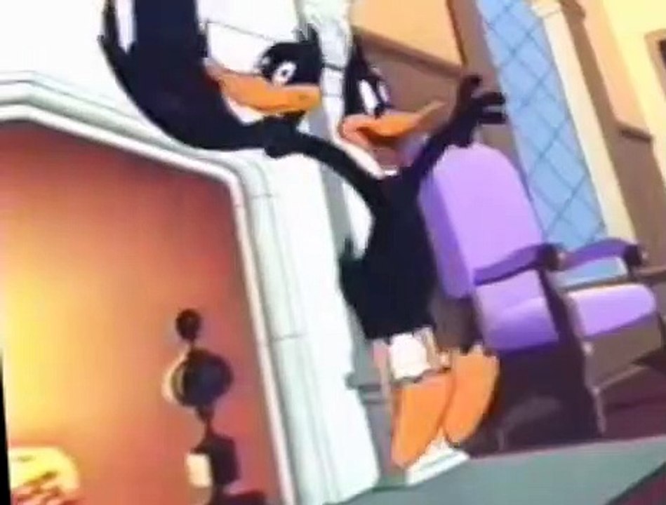 The Daffy Duck Show E064 - Cracked Quack