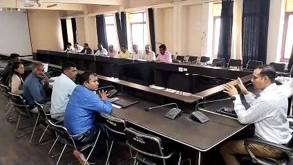 Upper collector reprimanded the revenue inspectors