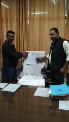 कार्यवाहक आयुक्त की कुर्सी पर नोटिस किया चस्पा