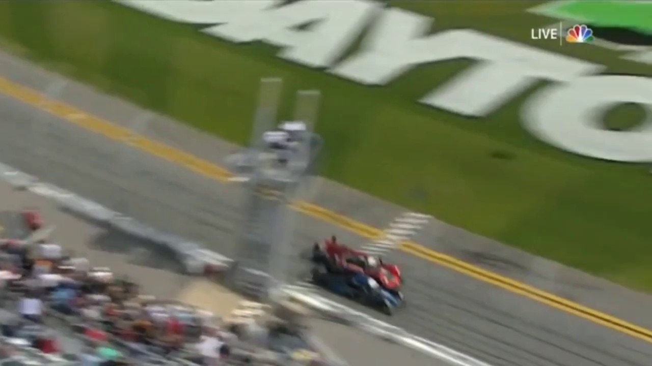 IMSA 24 H Daytona 2023 Race Crazy Finish Allen vs Hanley LMP2 0.016 Acura 60 Wins