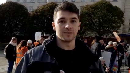 Over a hundred junior doctors and NHS workers marched through Leeds city centre on Saturday as part of an ongoing battle for better pay and working conditions.