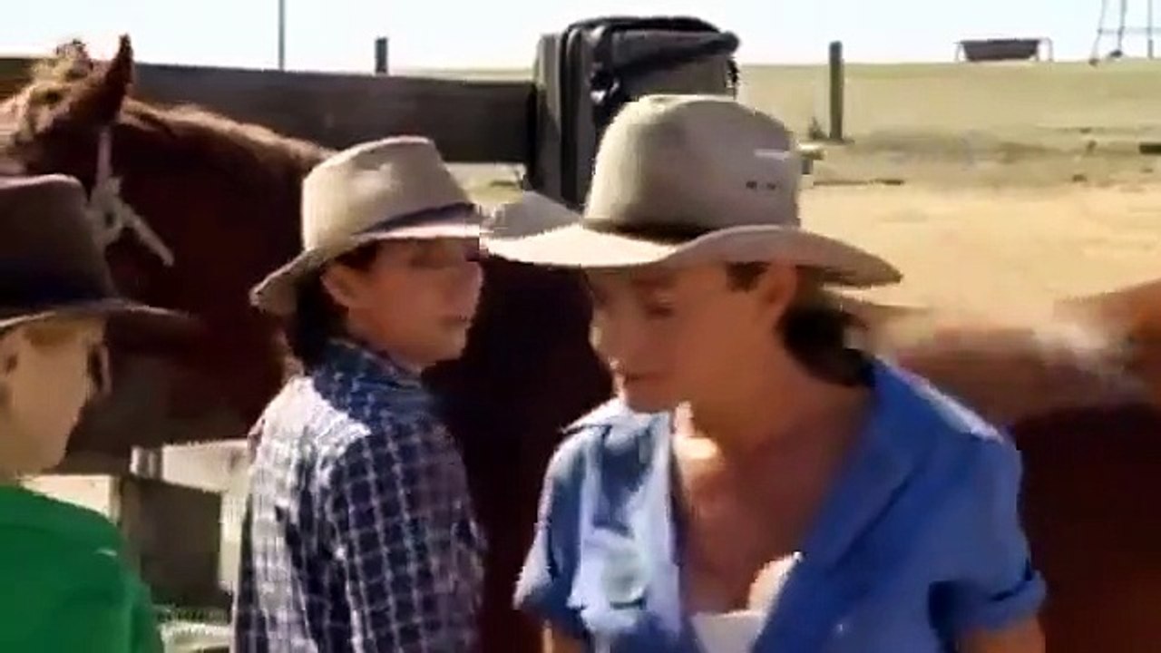 McLeod's Daughters - Se7 - Ep18 - Gift Horse HD Watch