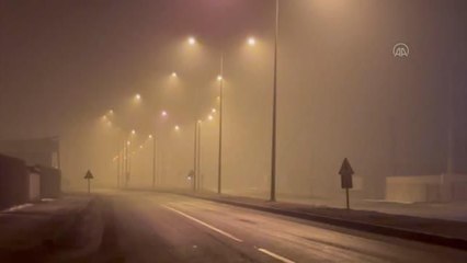 Iğdır'da sis etkili oluyor