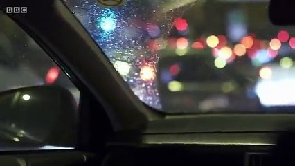 Shark After Dark - Se5 - Ep02 - Stranger Fins HD Watch