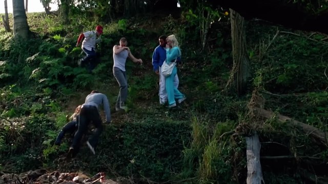 She Tried To Wax Her Entire Face, This Is What Happened To Her Eyes