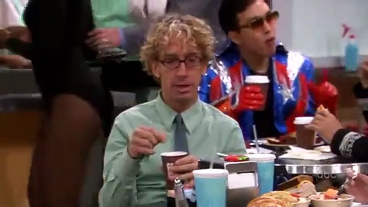 Less Than Perfect - Se3 - Ep05 HD Watch