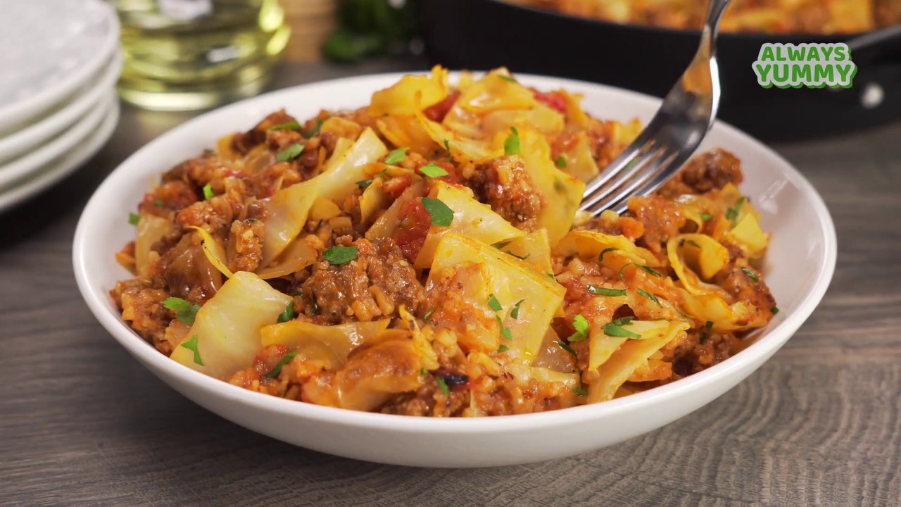 Minced Beef & Cabbage Stew | Easy Dinner! Recipe by Always Yummy!