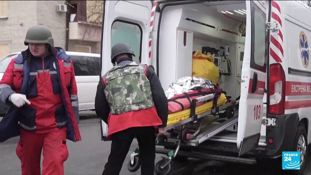 Russian shelling of Kherson leaves at least three dead