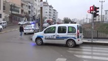 Motosiklet ile otomobilin çarpıştığı kazada bir kişi yaralandı