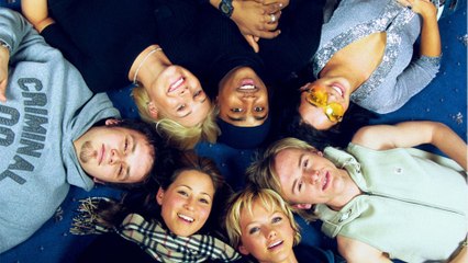 GALA VIDEO - S Club 7 : une chanteuse du célèbre groupe est devenue SDF