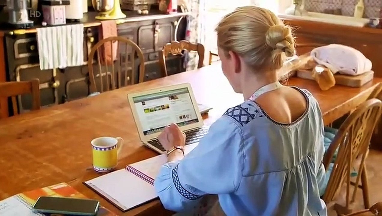 Escape to the Chateau - DIY - Se1 - Ep20 HD Watch